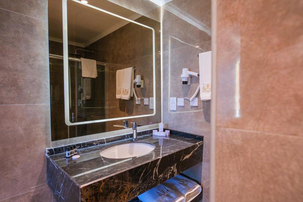 Ekor Elegance Hotel Famagusta  Exterior foto